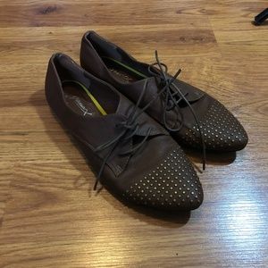 Gomax Leather Studded Laced Loafers | Size 8